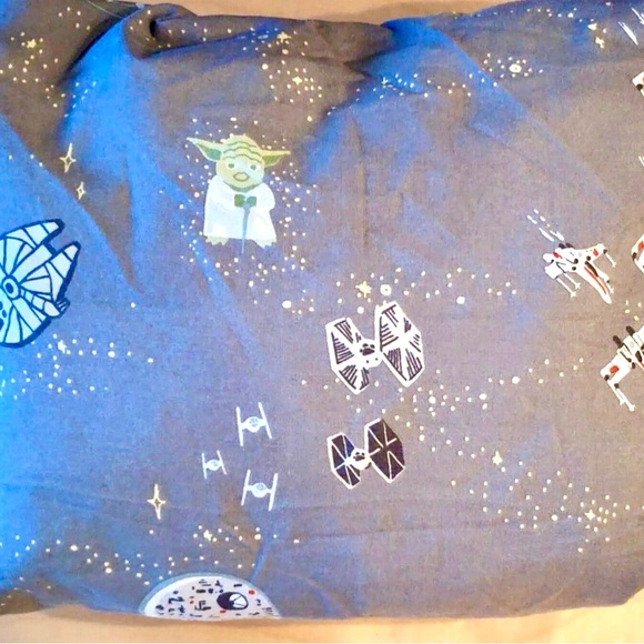 Pottery barn kids Star Wars organic crib sheet pbk yoda - Picture 3 of 3